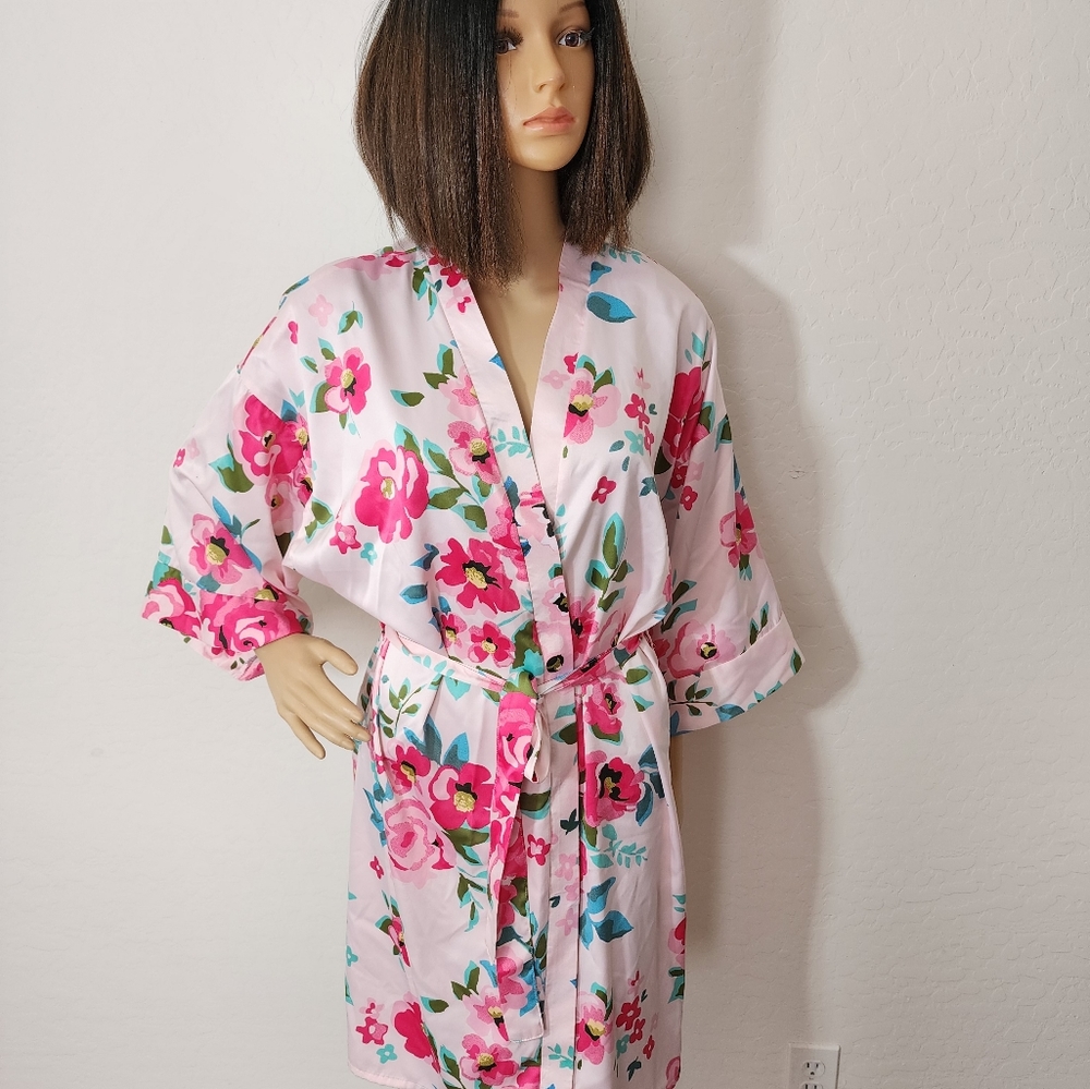 Soho Apparel Pink Floral Robe - Picture 3 of 5